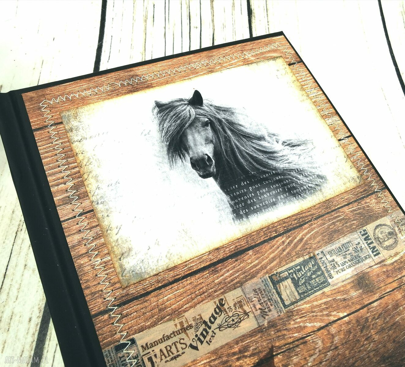 Kalendarz książkowy 2021 A5 z koniami - planer scrapbooking ręcznie robiony