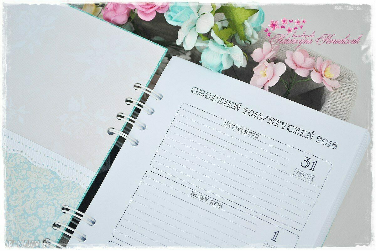 Ręcznie robiony kalendarz scrapbooking na 2016 - Makama2