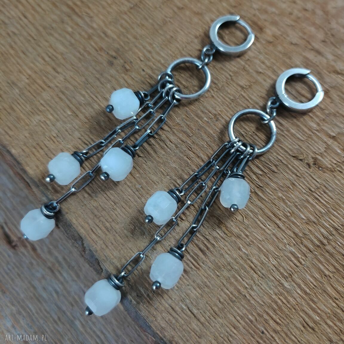 Kolczyki z kamieniem księżycowym w srebrze 925 - oksydowane i wypolerowane (ok. 8 cm)