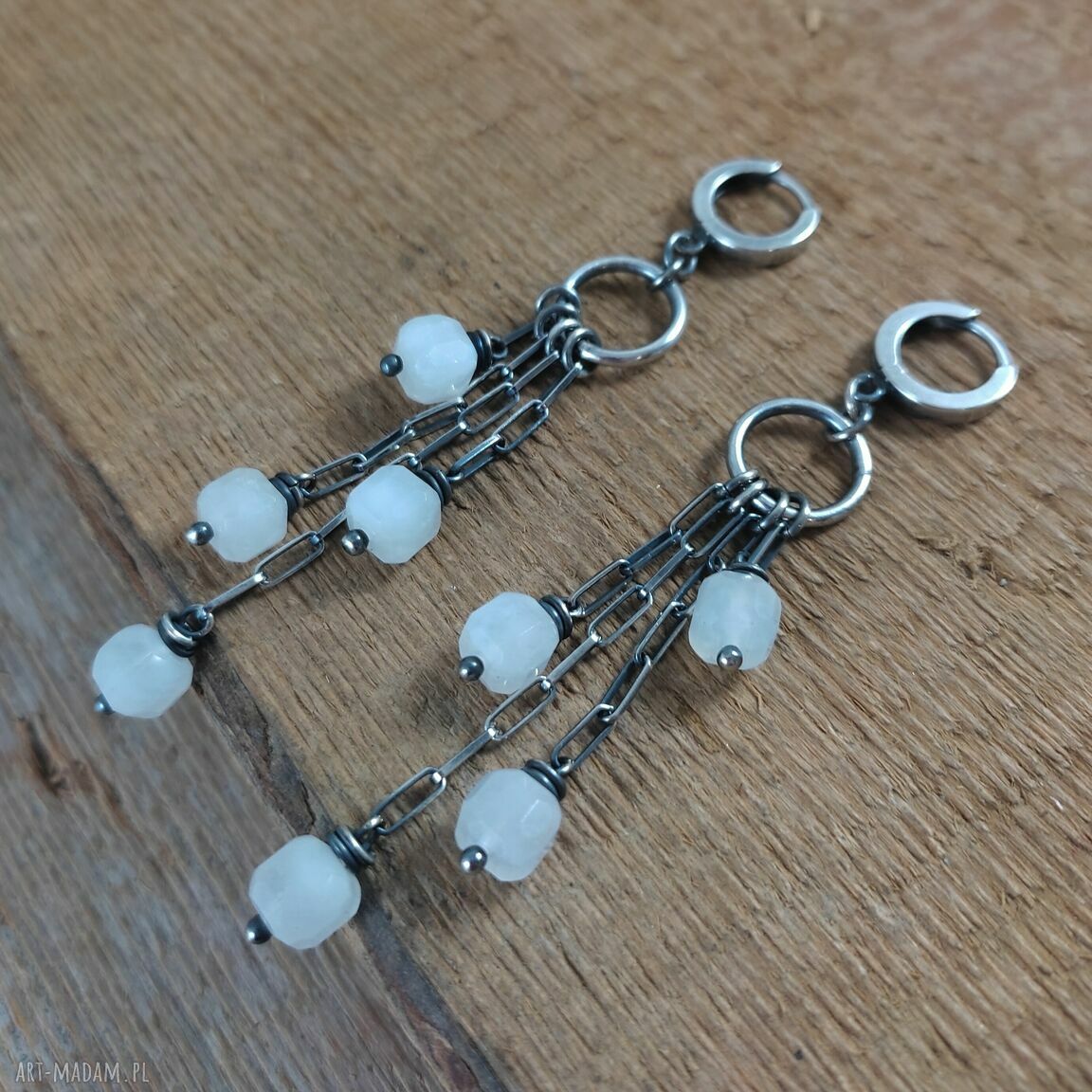 Kolczyki z kamieniem księżycowym w srebrze 925 - oksydowane i wypolerowane (ok. 8 cm)
