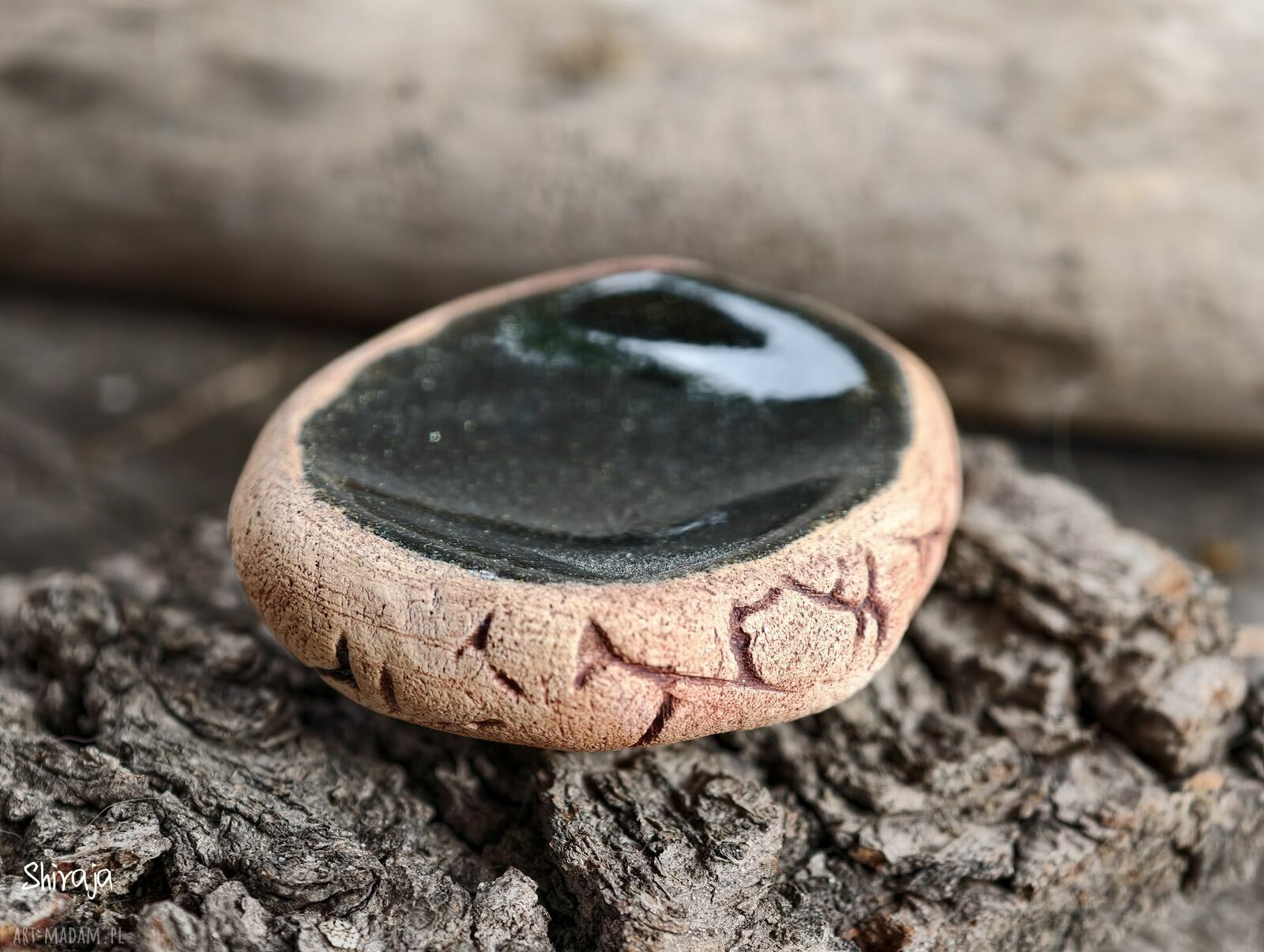 Kamień spokoju z ceramiki - worry stone Noc