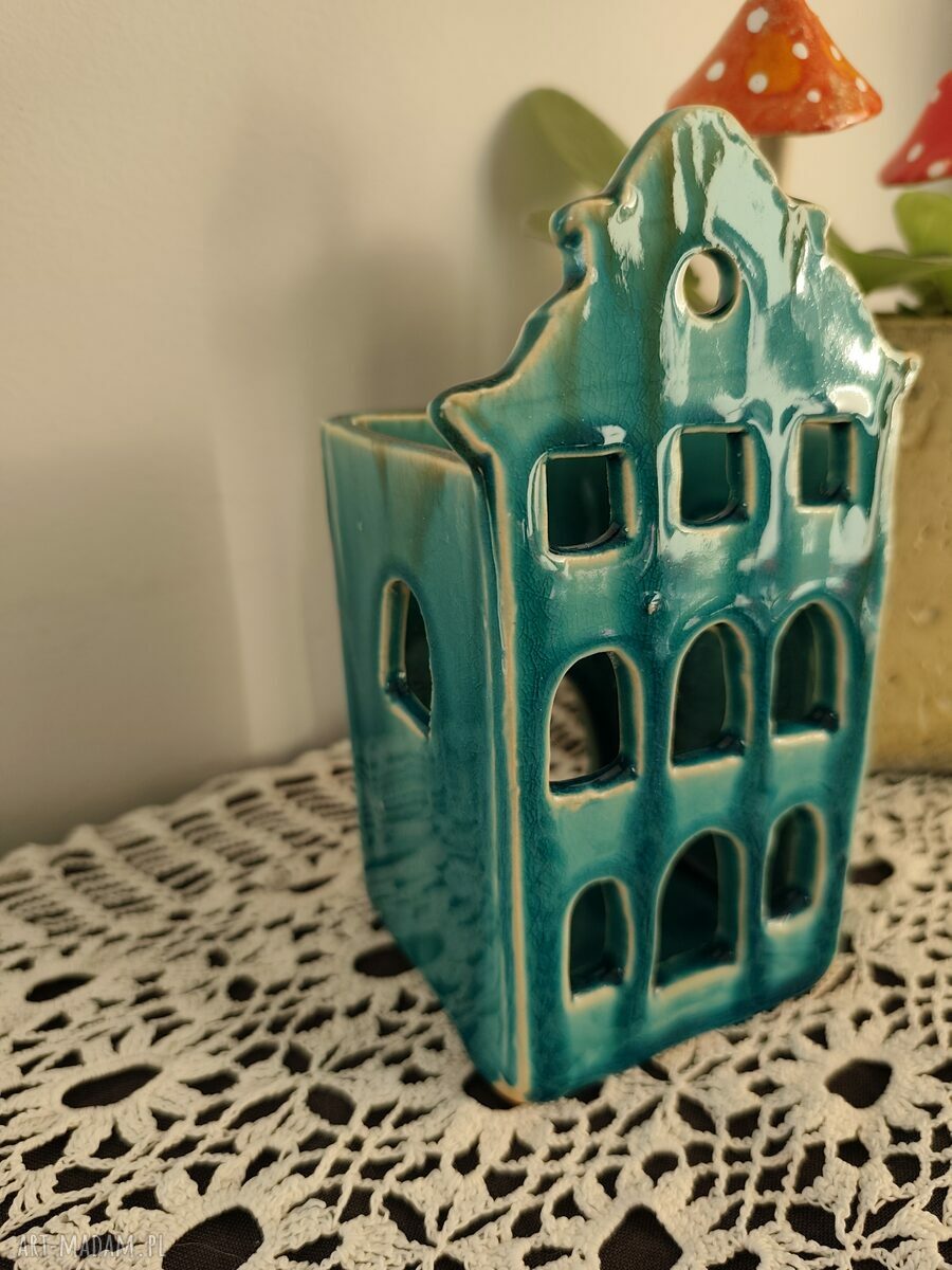 Kamieniczka ceramiczna lampion na świecę (18 cm)