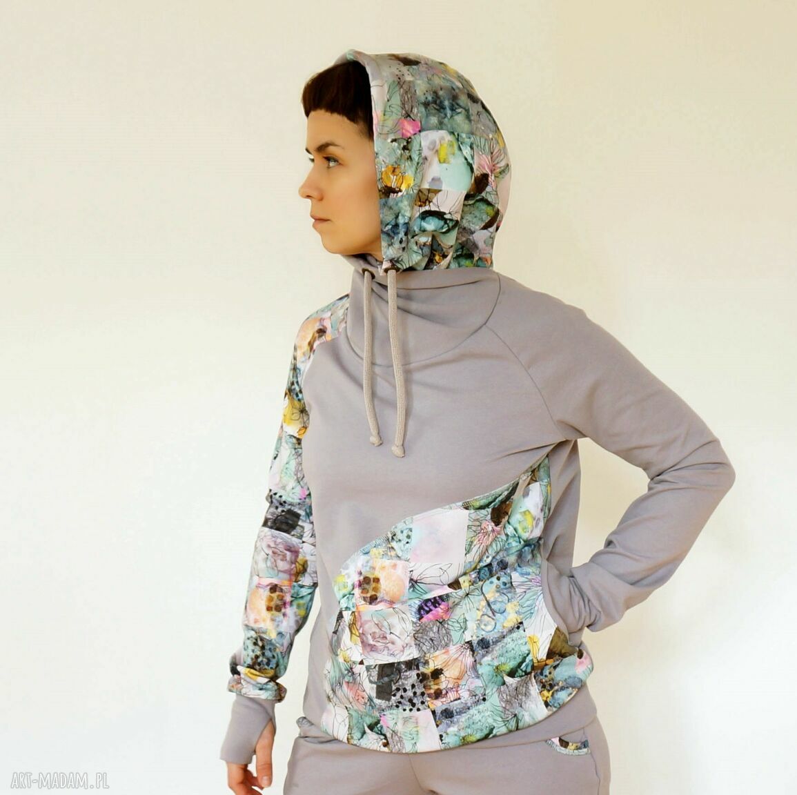 Bluza z kapturem - Pastele