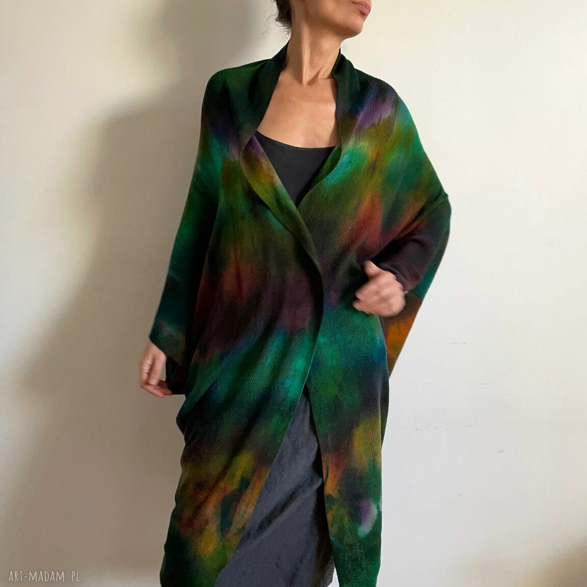 Kardigan z wełny merino „Kokon” - ręcznie barwiony, one size oversize