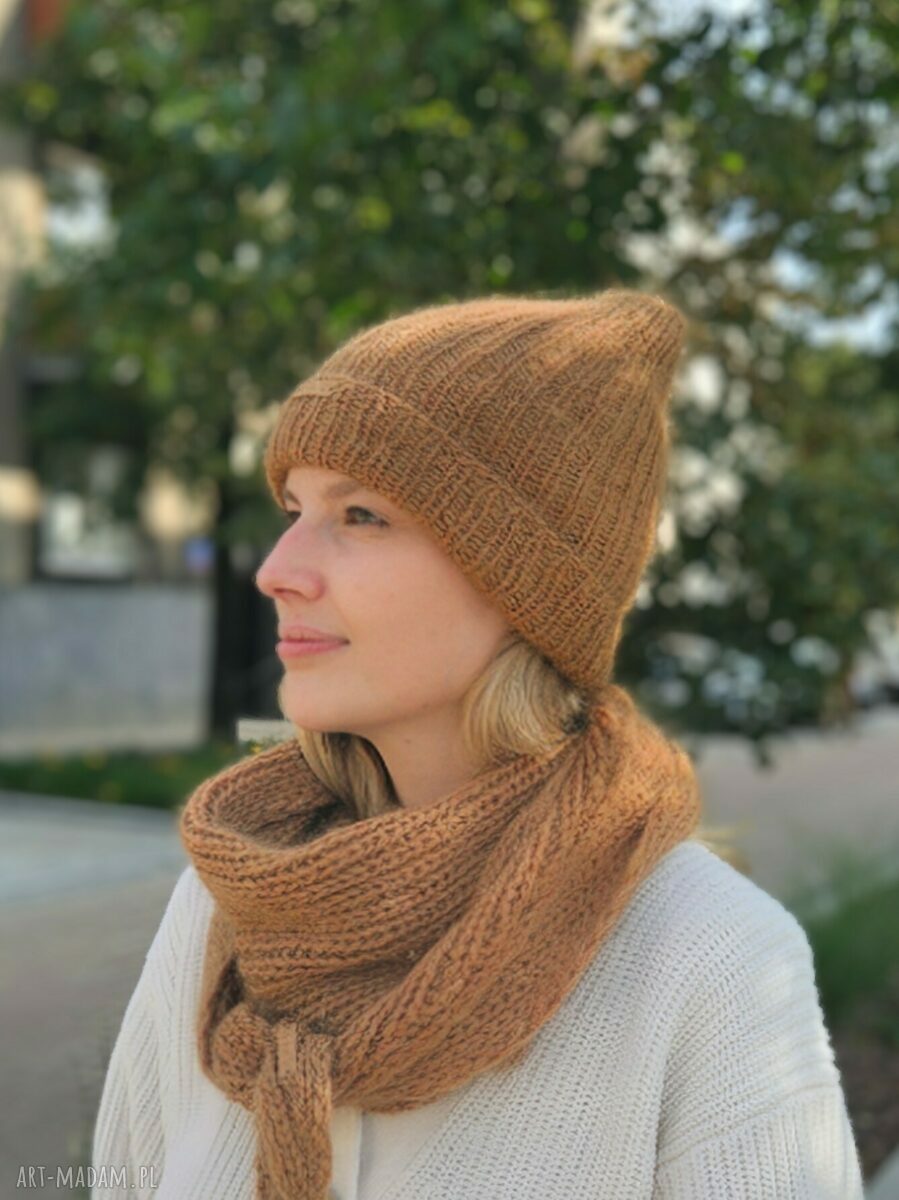 Karmelowa czapka Luxe