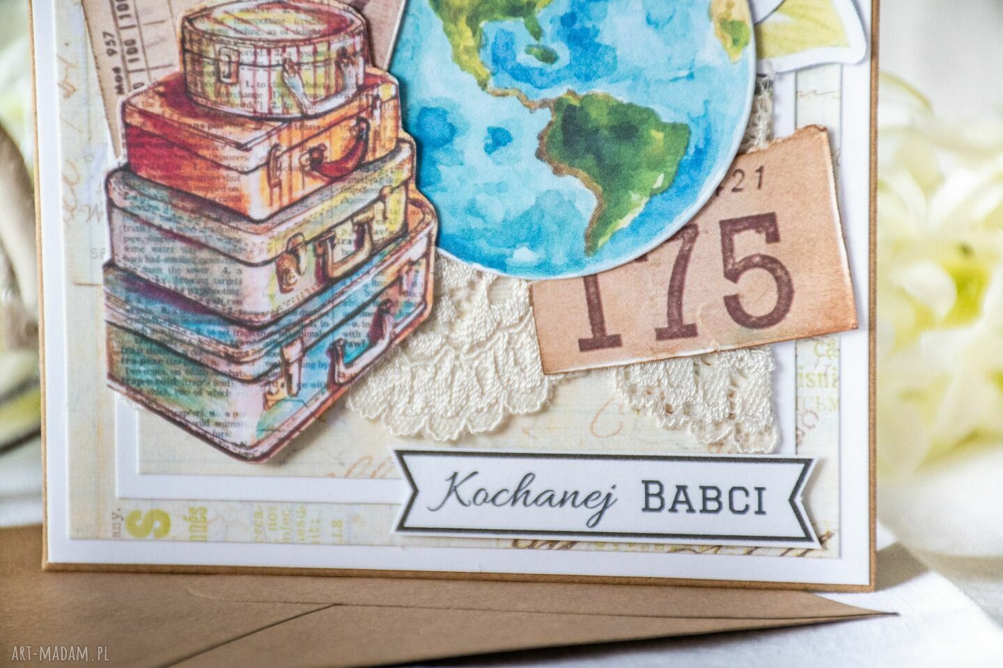 Kartka dla kochanej Babci 2 - vintage walizka z motywem dalekich podróży