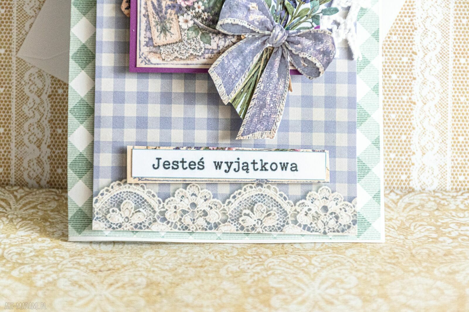 Kartka dla niej „Jesteś wyjątkowa” - ręcznie robiona kartka lawendowa