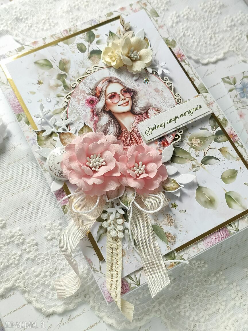 scrapbooking kartki: Duża kartka A5 z kobietą, w pudełku Handmade