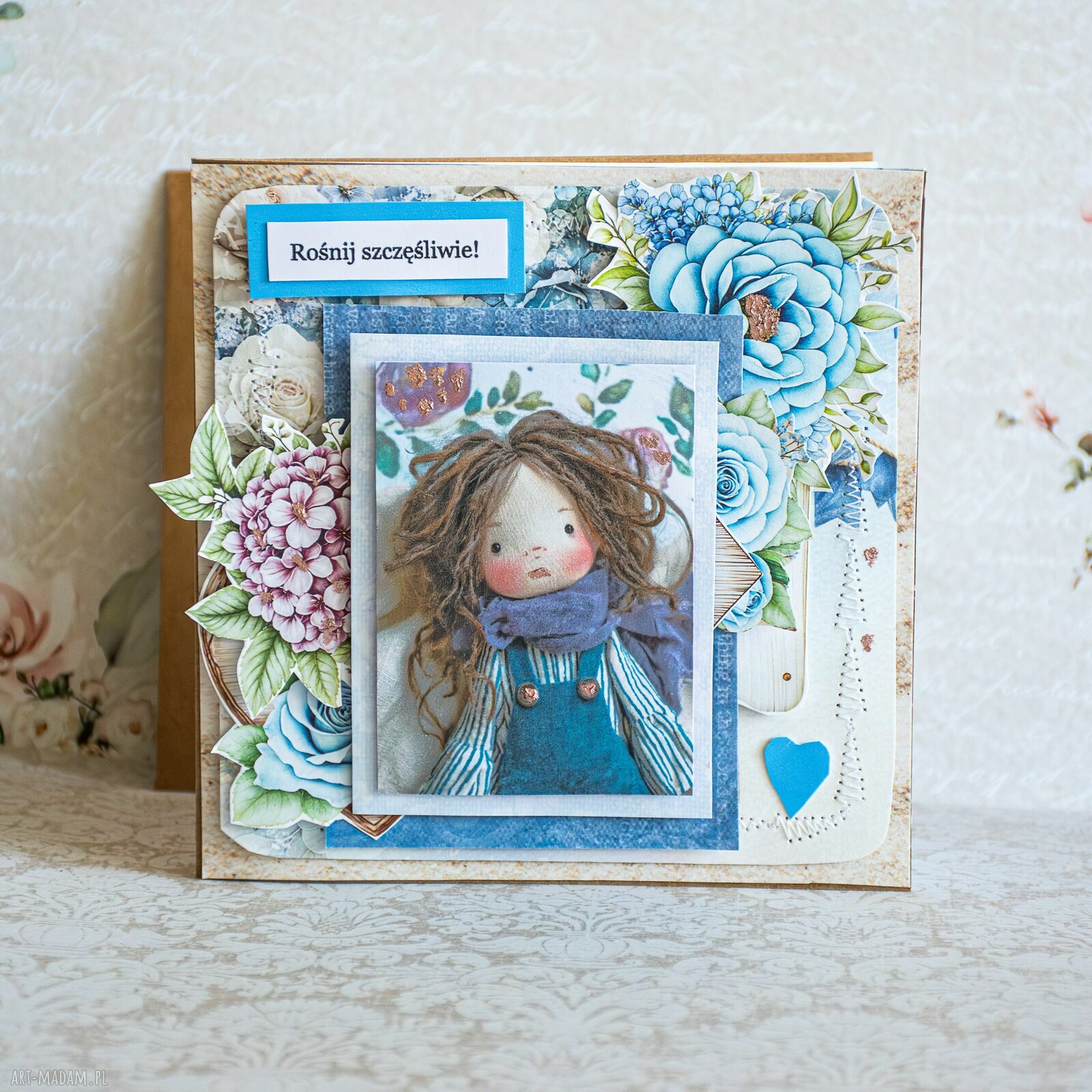 Kartka urodzinowa w stylu scrapbooking "Rośnij szczęśliwie" - bogato zdobiona dla dziewczynki