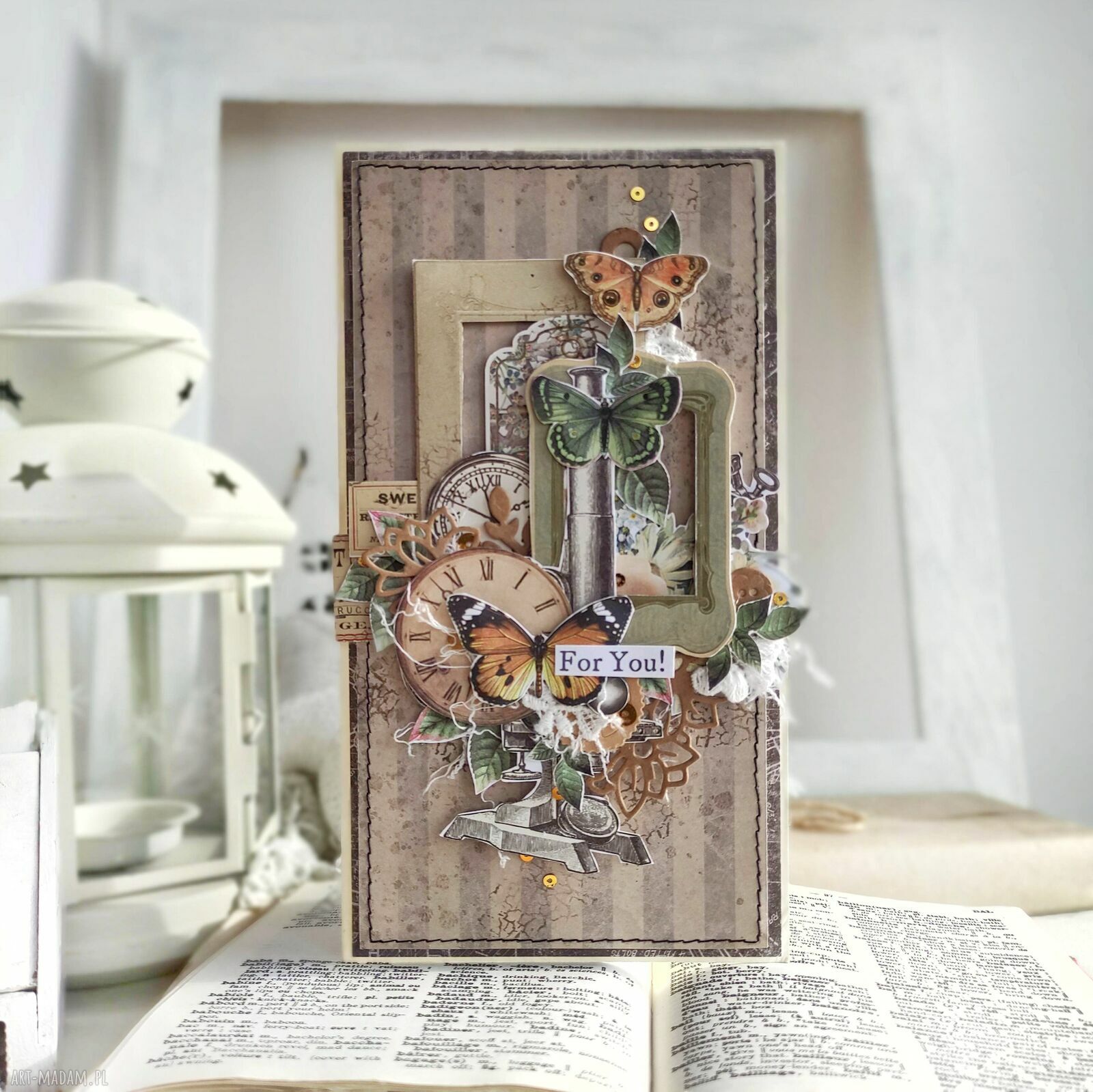 Kartka urodzinowa „For You!” - ręcznie robiona z koronką i kwiatkami 10x18,5 cm