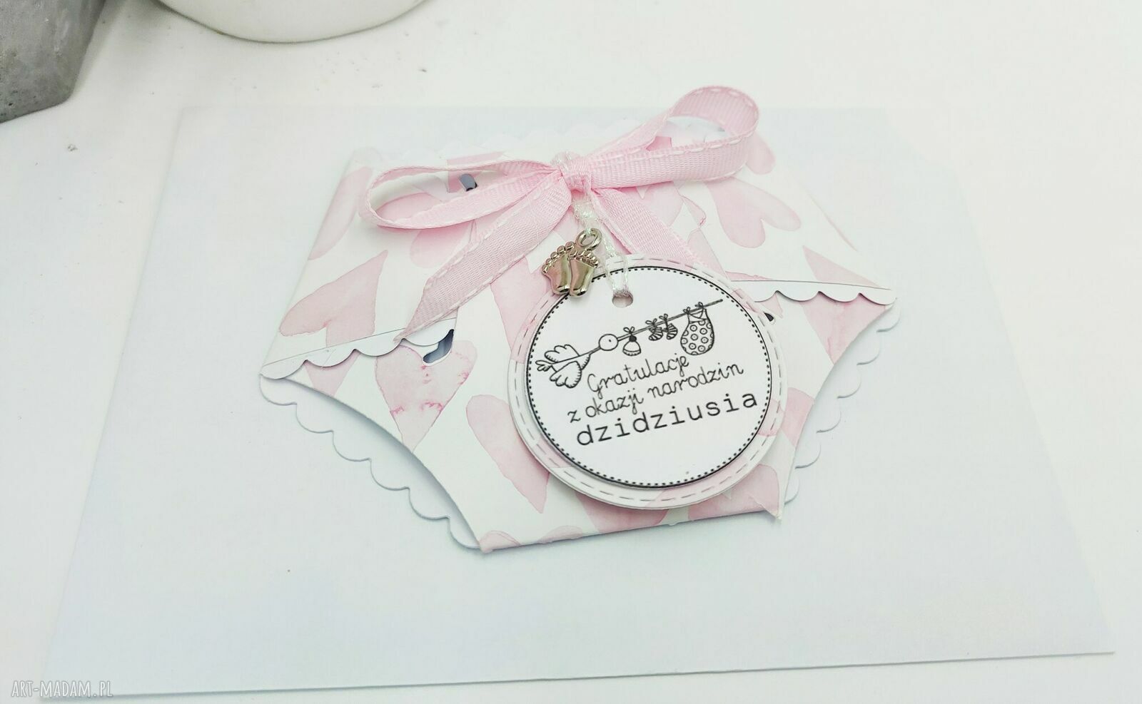 Kartka gratulacyjna na narodziny Mini Pampers - rękodzieło scrapbooking z kopertą