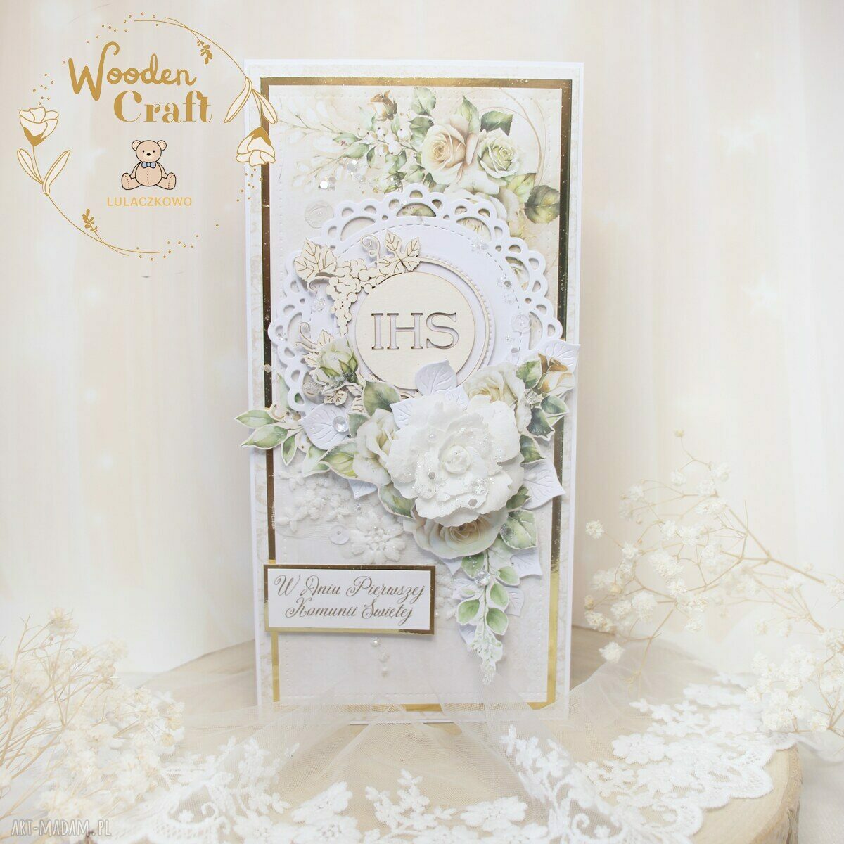 Kartka komunijna White Roses 1 - pamiątka Pierwszej Komunii w białym pudełeczku z okienkiem
