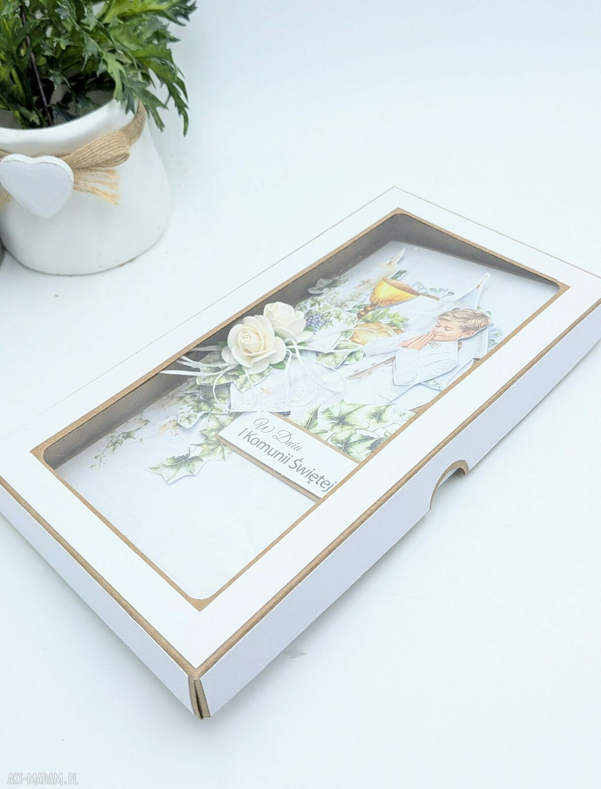 Kartka komunijna ręcznie robiona - z pudełkiem dla chłopca (scrapbooking 3D)