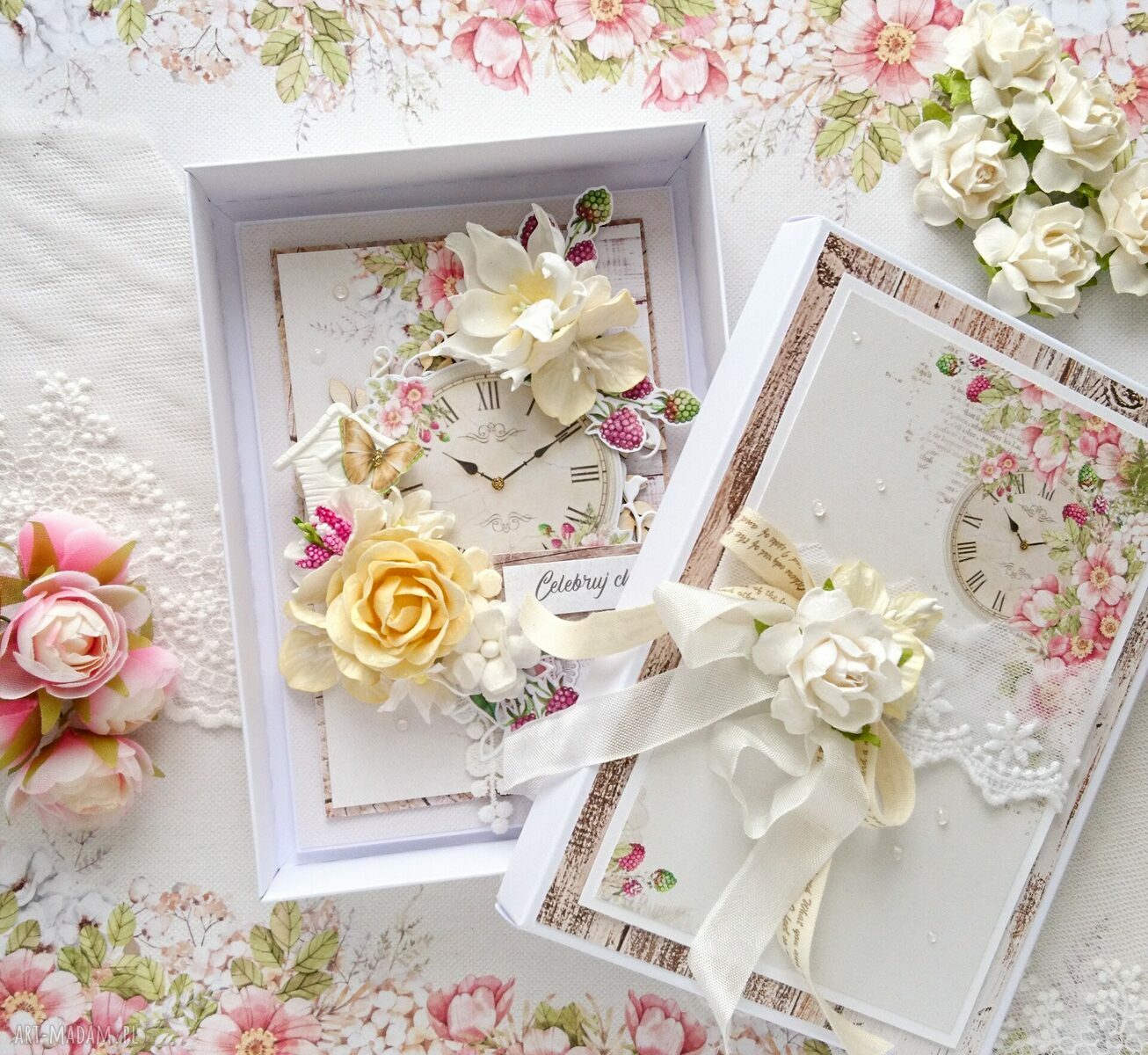 Kartka celebruj chwile ozdobnym pudełku urodziny ręcznie wykonana