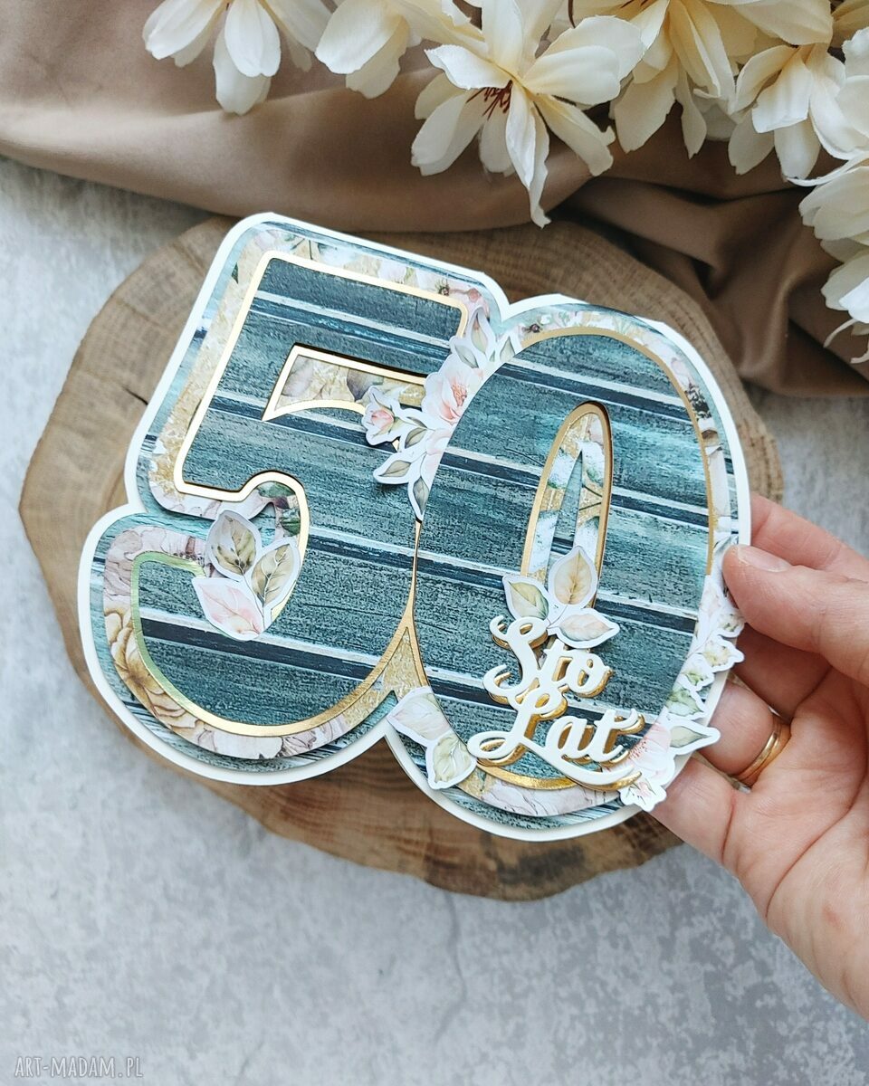 Kartka scrapbooking na 18 urodziny - personalizacja dla wyjątkowej osoby