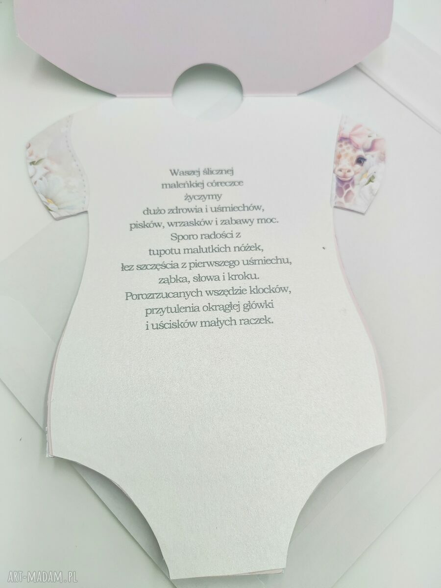 Kartka okolicznościowa „Witaj Kruszyno!” w kształcie body dla dziewczynki (scrapbooking)