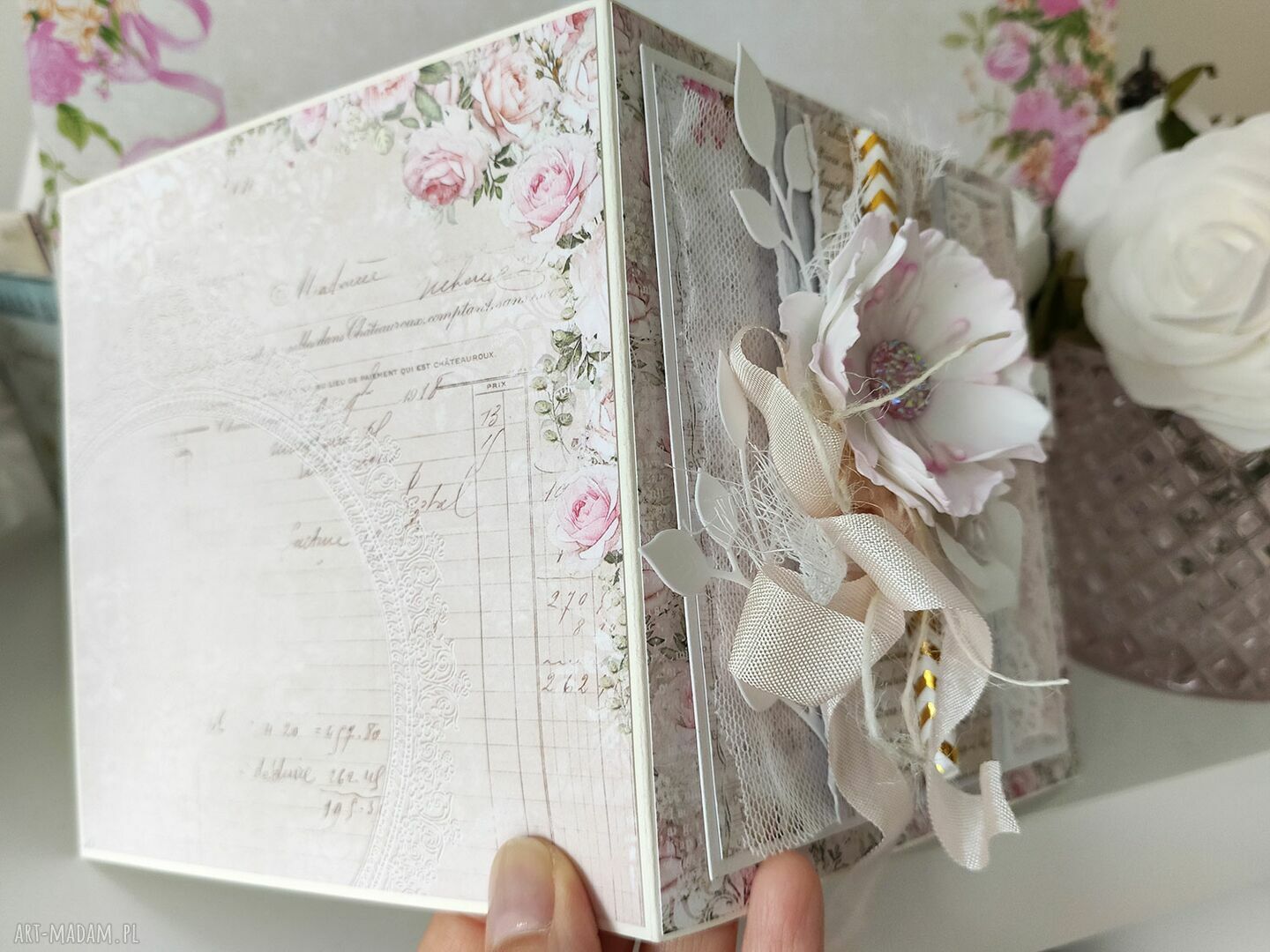 scrapbooking kartki: Kartka okolicznościowa w jasnych kolorach Ręcznie robione