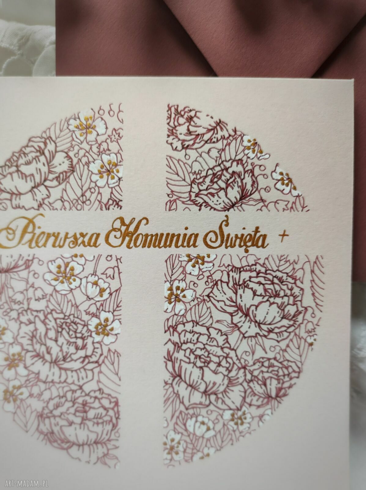 Kartka Pamiątka Pierwszej Komunii KRZYŻ - ręcznie malowana z bordową kopertą