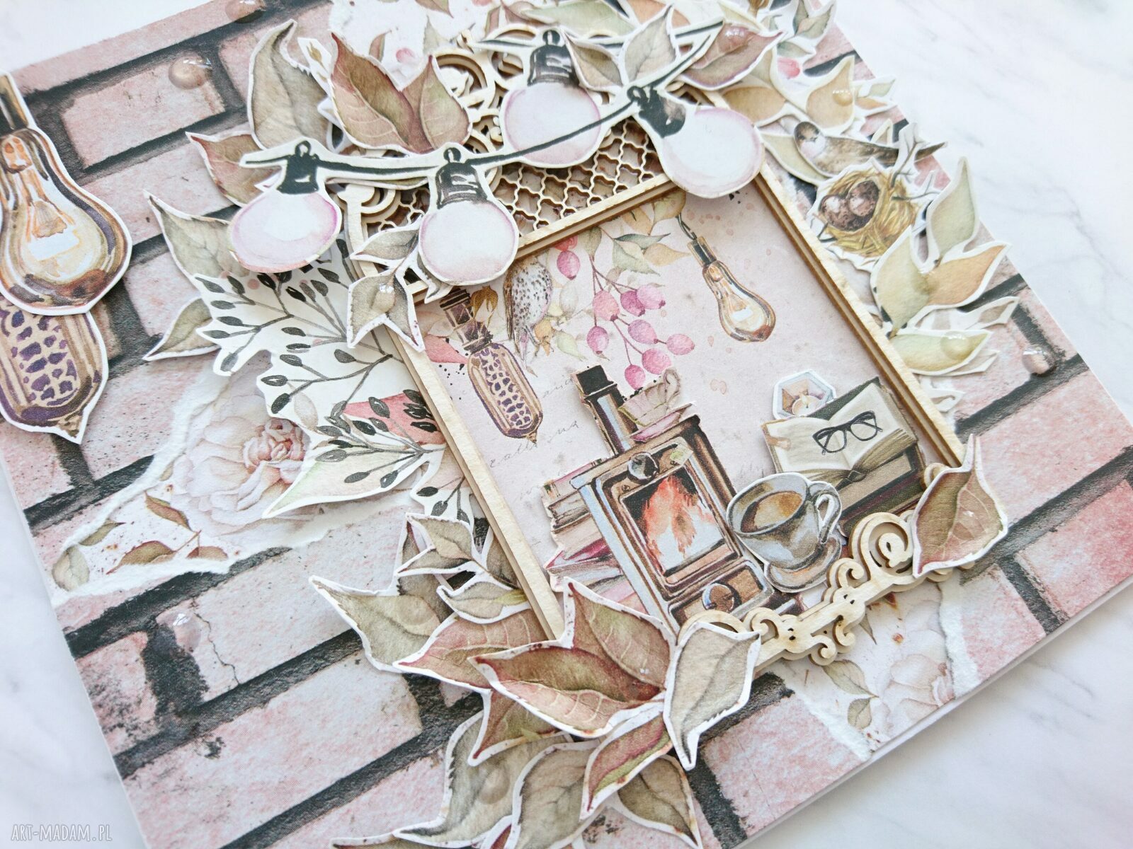 Kartka scrapbooking „Przytulny wieczór” 15x15 w białym pudełku
