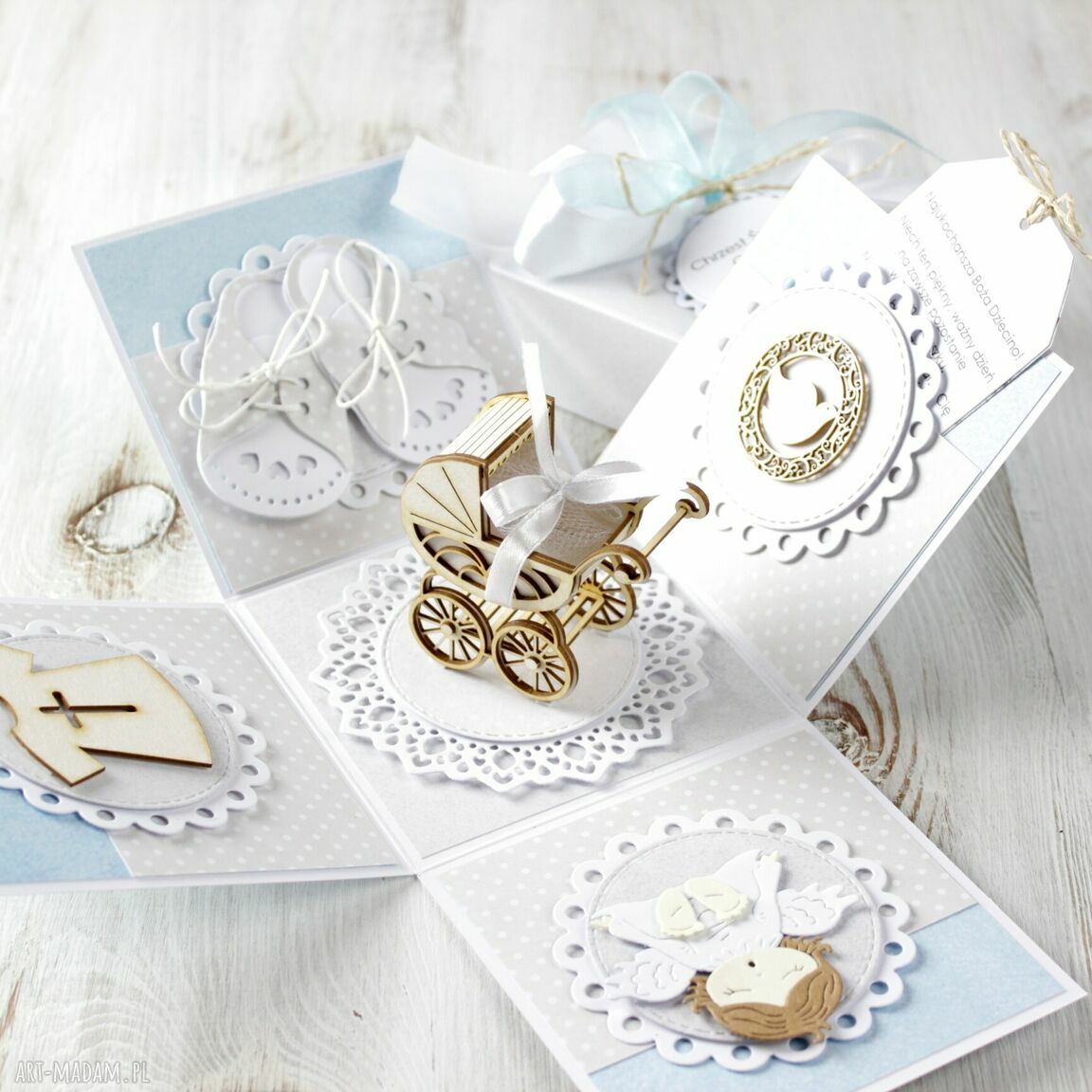 scrapbooking kartki: Kartka pudełko z okazji Chrztu Świętego HandMade