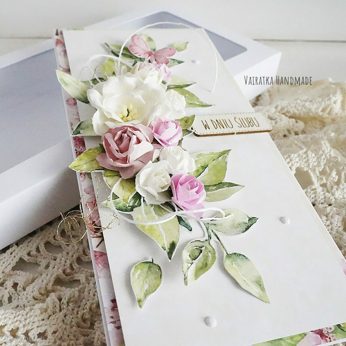 Kartka ślubna w pudełku elegancki prezent ze scrapbookingu
