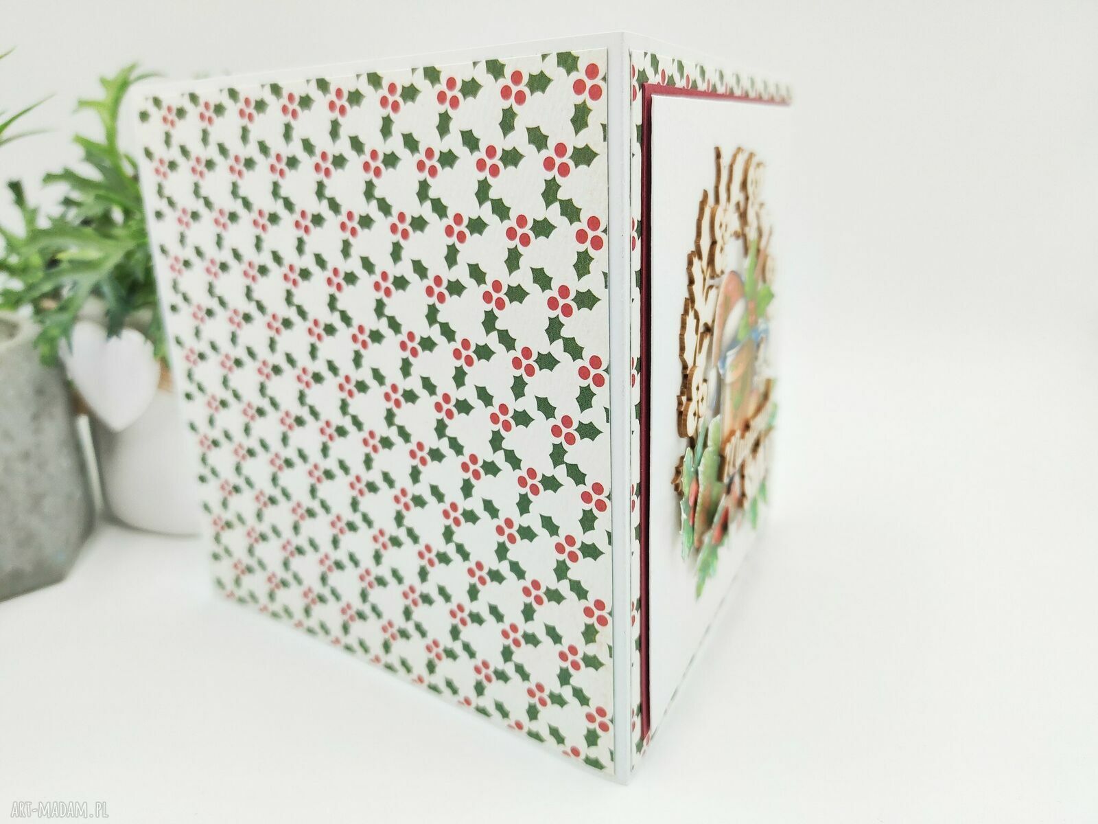 Kartka świąteczna z zimowym kubkiem i napisem „Wesołych Świąt” - handmade z kopertą