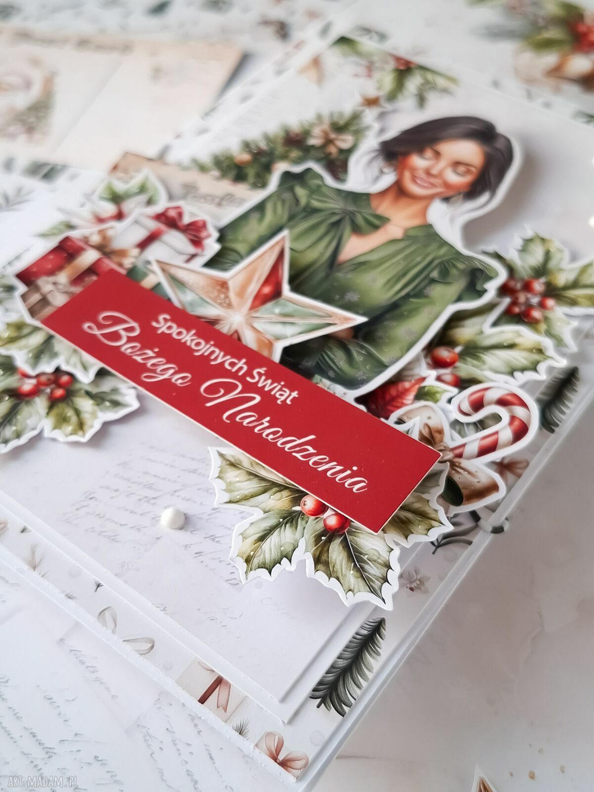 pomysł na świąteczne prezenty: Kartka świąteczna z czerwonym napisem hand made