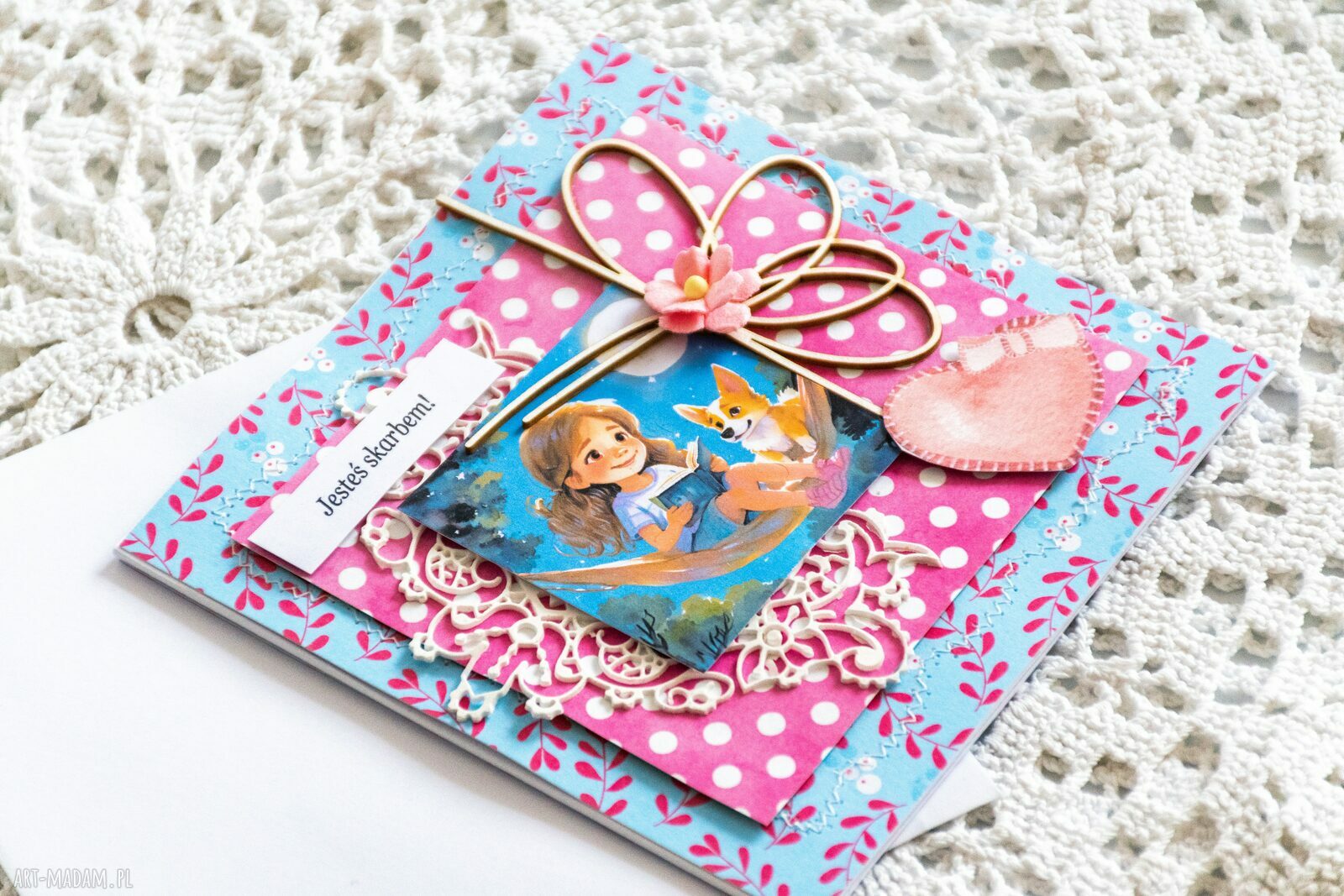 Handmade kartka scrapbooking „Jesteś Skarbem!” dla dziewczynki - pies, brokat i koperta