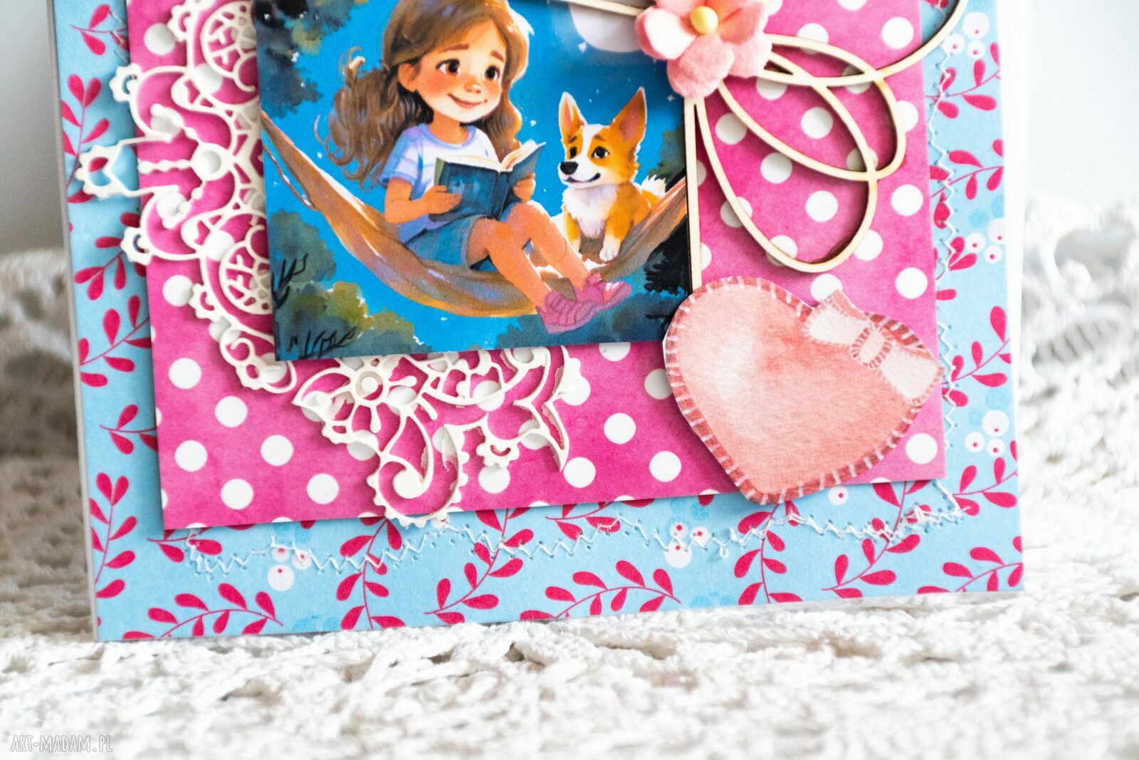 Handmade kartka scrapbooking „Jesteś Skarbem!” dla dziewczynki - pies, brokat i koperta