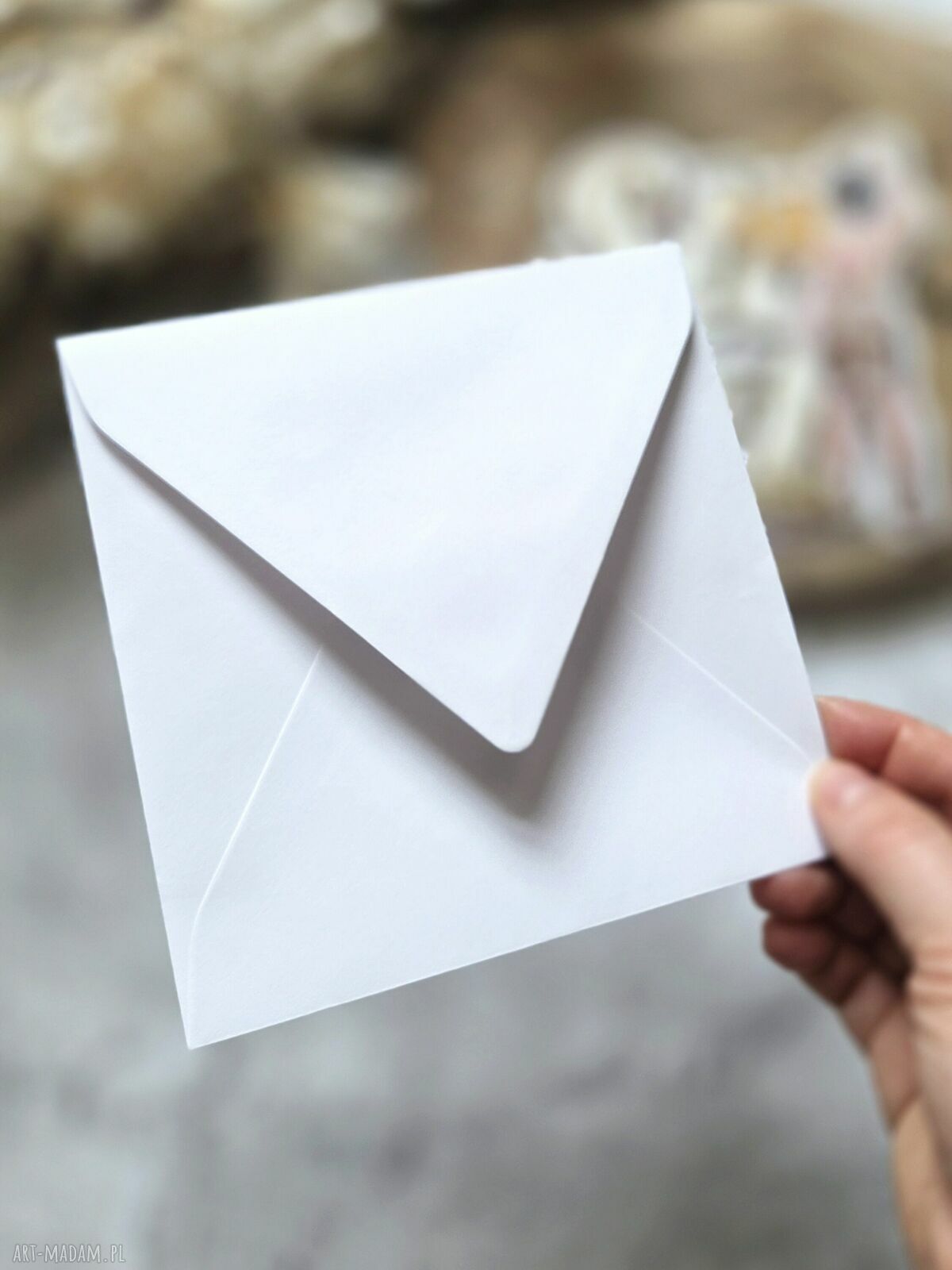 Personalizowana kartka urodzinowa z postacią - wyjątkowy prezent dla mężczyzny