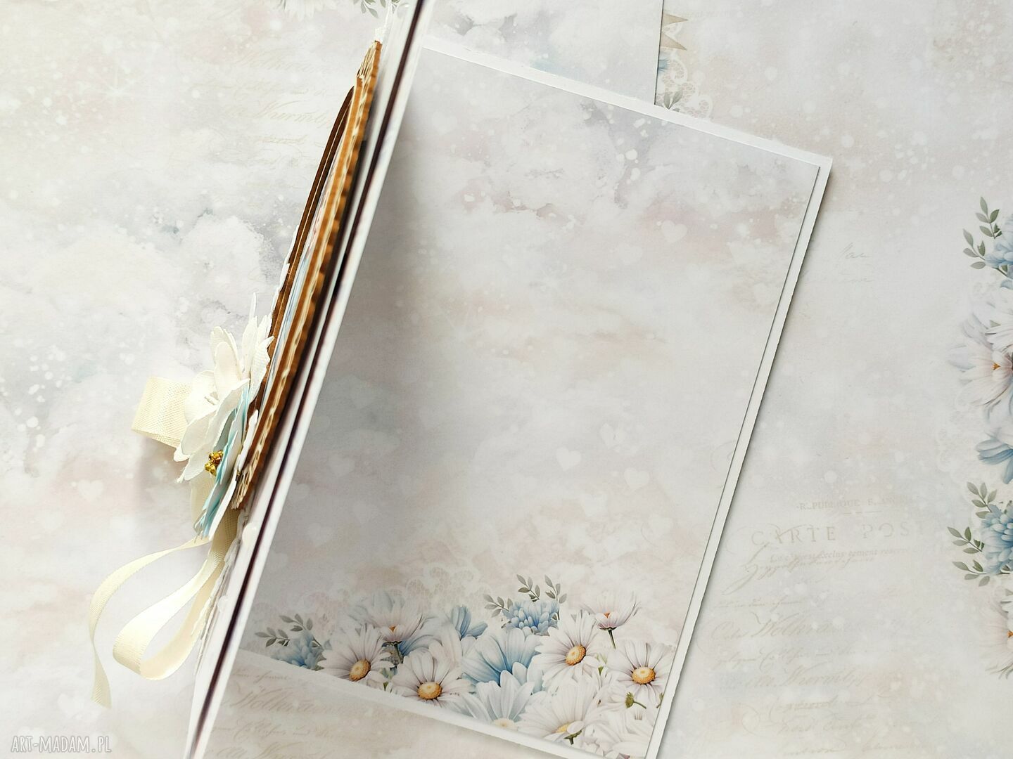 scrapbooking kartki: Kartka w ozdobnym pudełku dla chłopca handmade