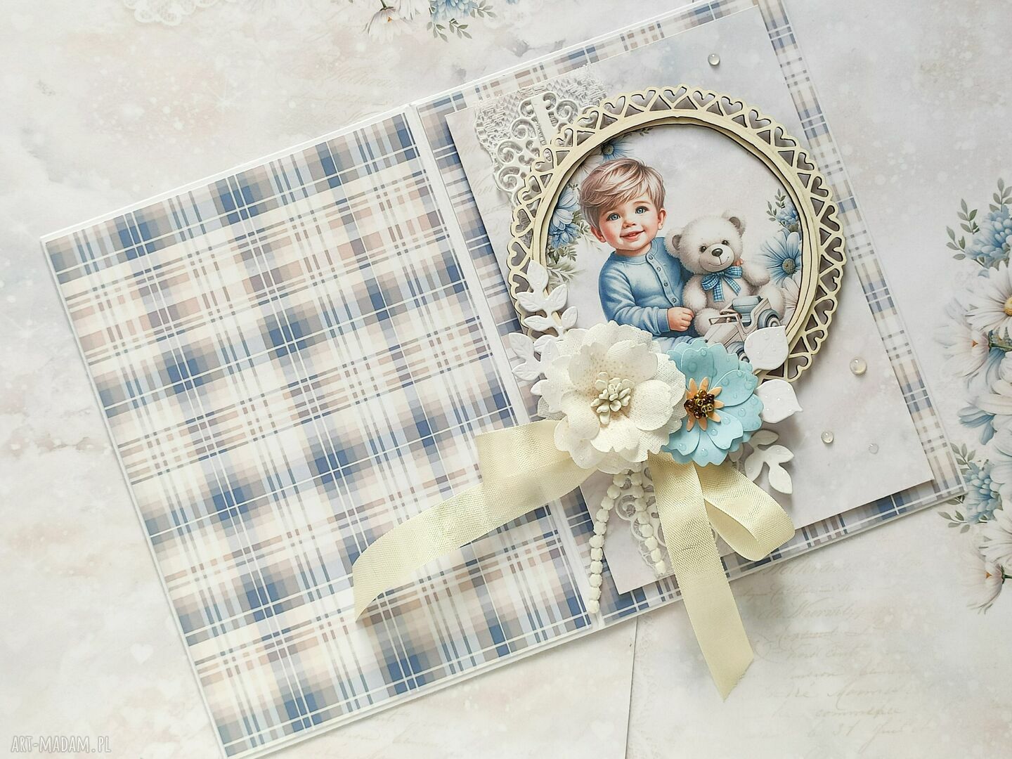scrapbooking kartki: Kartka w ozdobnym pudełku dla chłopca handmade