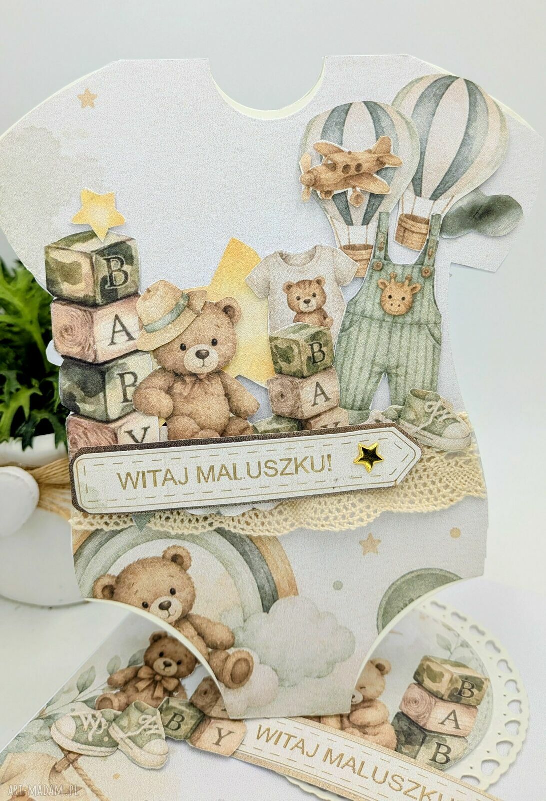Kartka na narodziny chłopca w pudełku - Witaj Maluszku body 3D