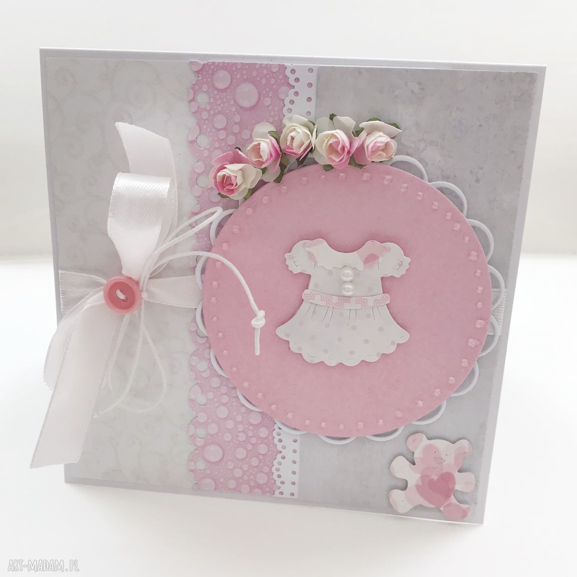 Kartka pudełku dla dziewczynki dziewczynka chrzest roczek