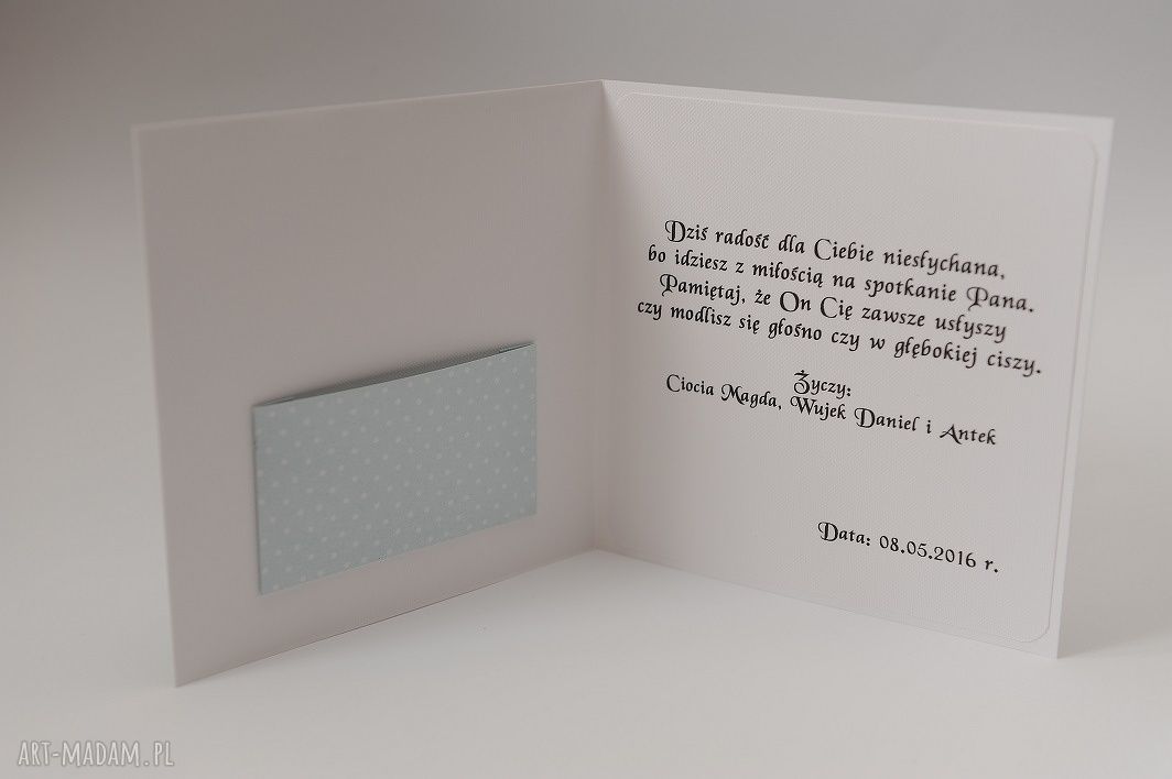 Kartka w pudełku na Komunię - personalizowana pamiątka scrapbooking