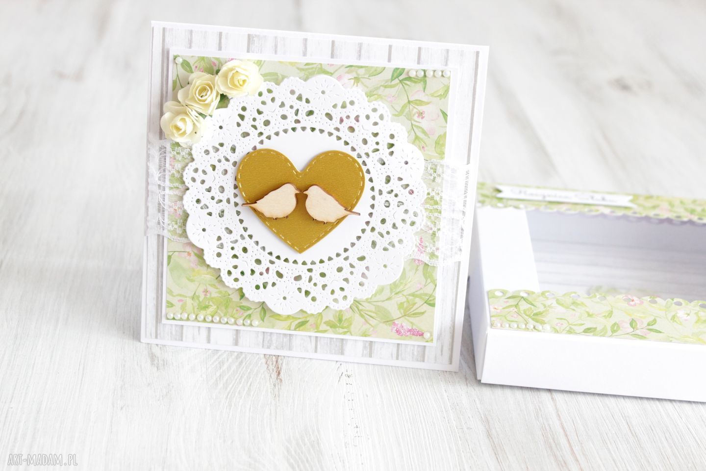 scrapbooking kartki: Kartka w pudełku na ślub lub rocznicę Autorskie