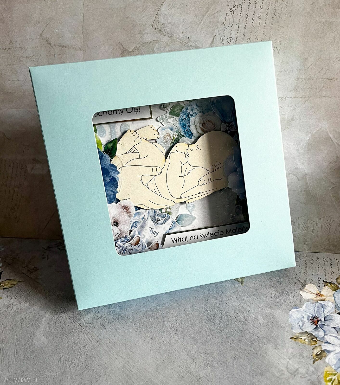 Kartka z okazji narodzin chłopca w pudełku - scrapbooking handmade
