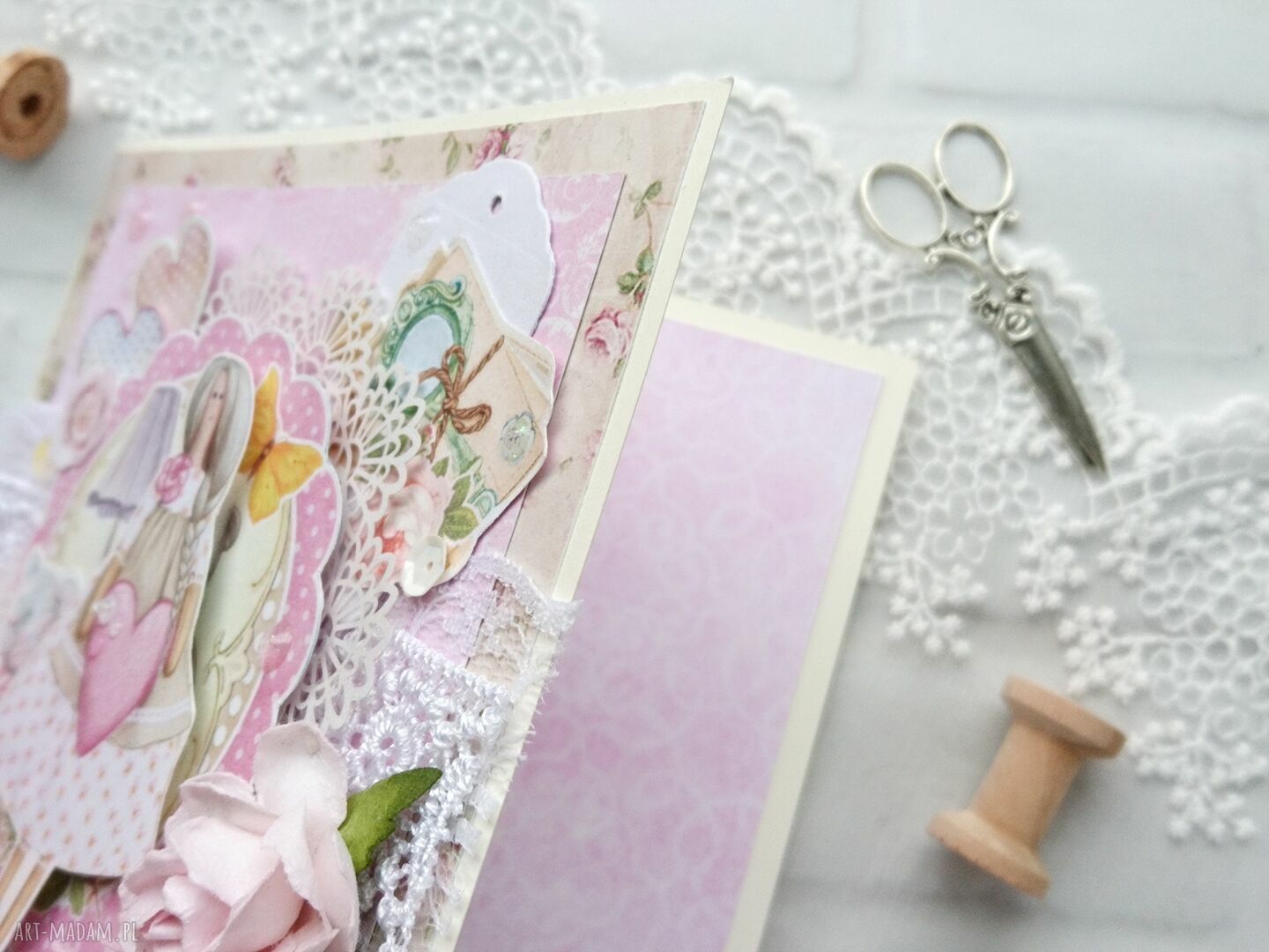 Różowa kartka handmade z Tildą w stylu shabby - dla niej