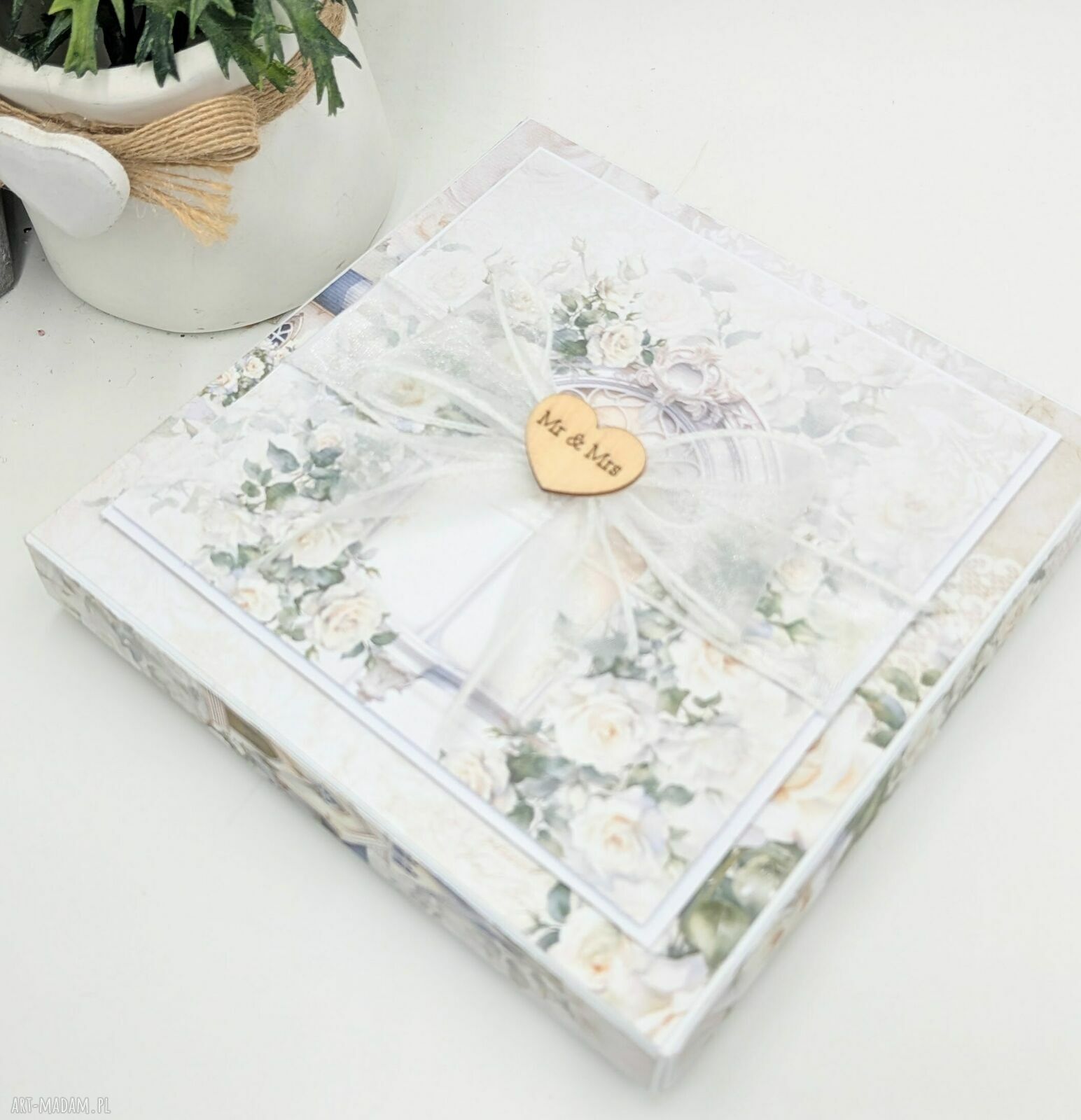 Kaskadowa kartka ślubna 14x14 cm w pudełku - handmade