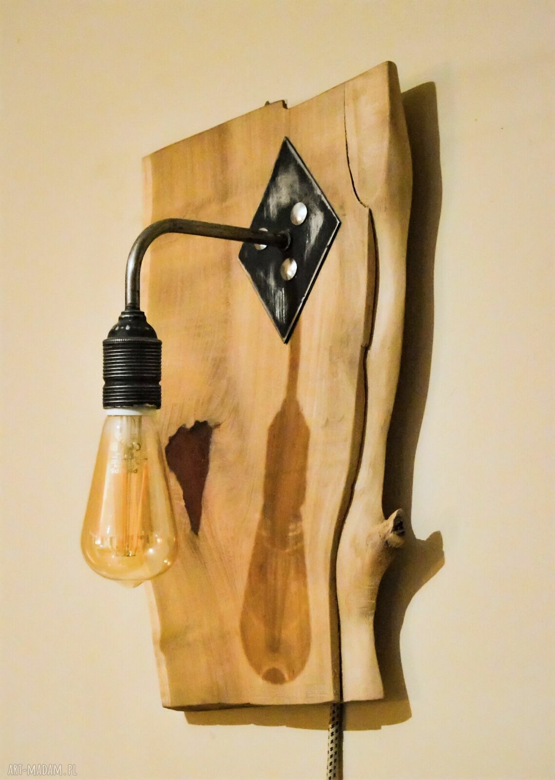 Kinkiet Hand Made w stylu loft - drewno klonowe i żywica