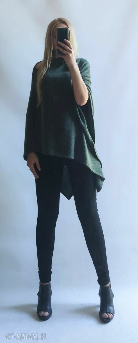 Klasyczne poncho damskie oversize narzutka w kolorze khaki