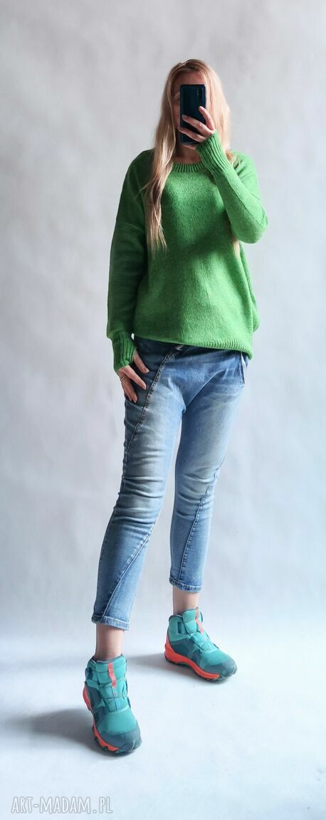 Sweter oversize w groszek - klasyczny kardigan-bluza handmade