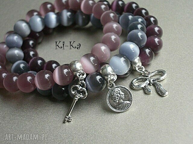 BLACKBERRY AND GREY 7 Hand Made