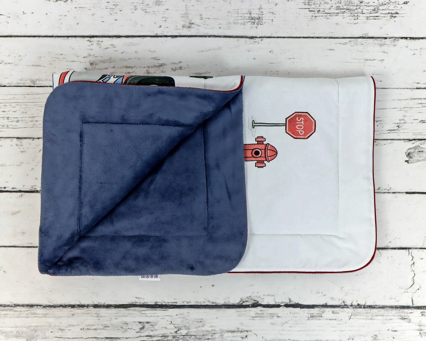 Kocyk Minky 75x100 Emergency z haftem imienia dla chłopca