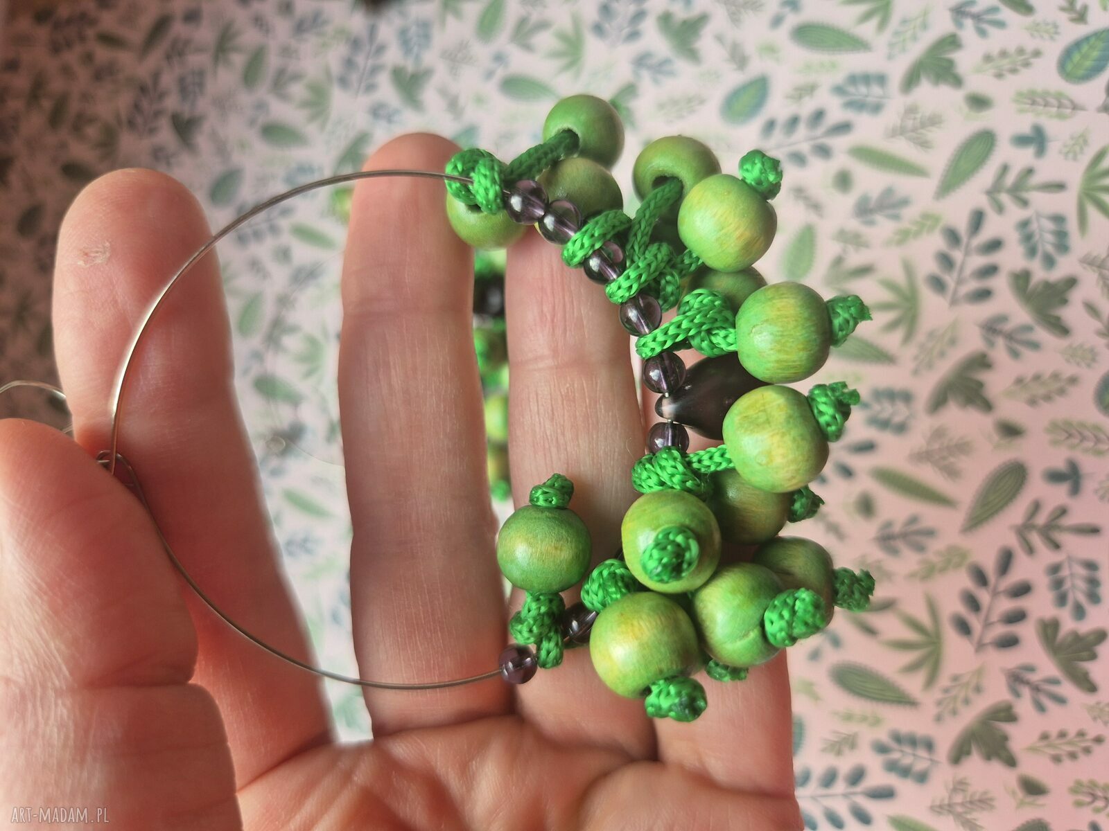 Kolczyki koła drewniane zielone boho - lekkie i stylowe