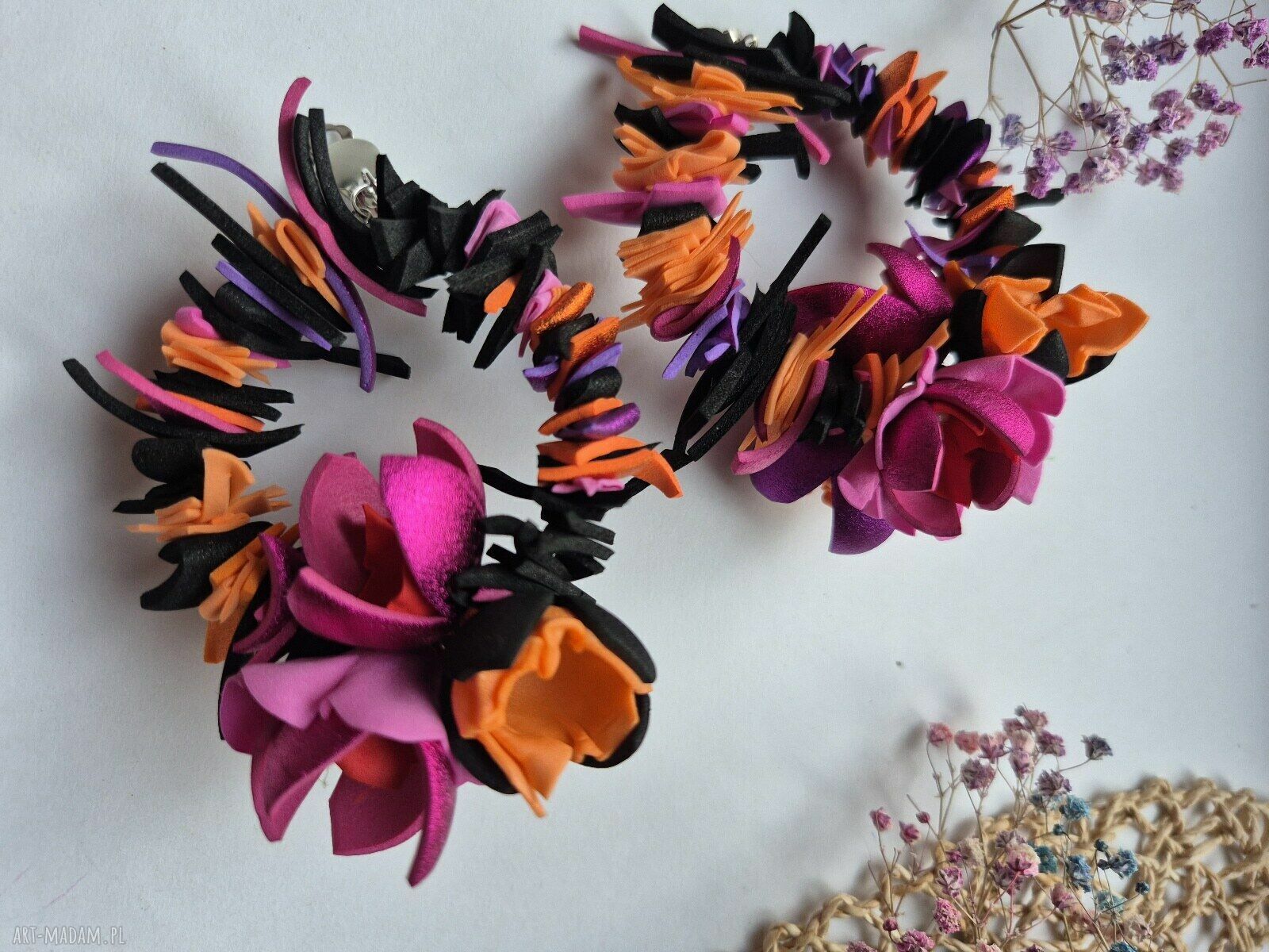 Kolczyki koła kwiatowe - lekkie i niezwykle bujne boho