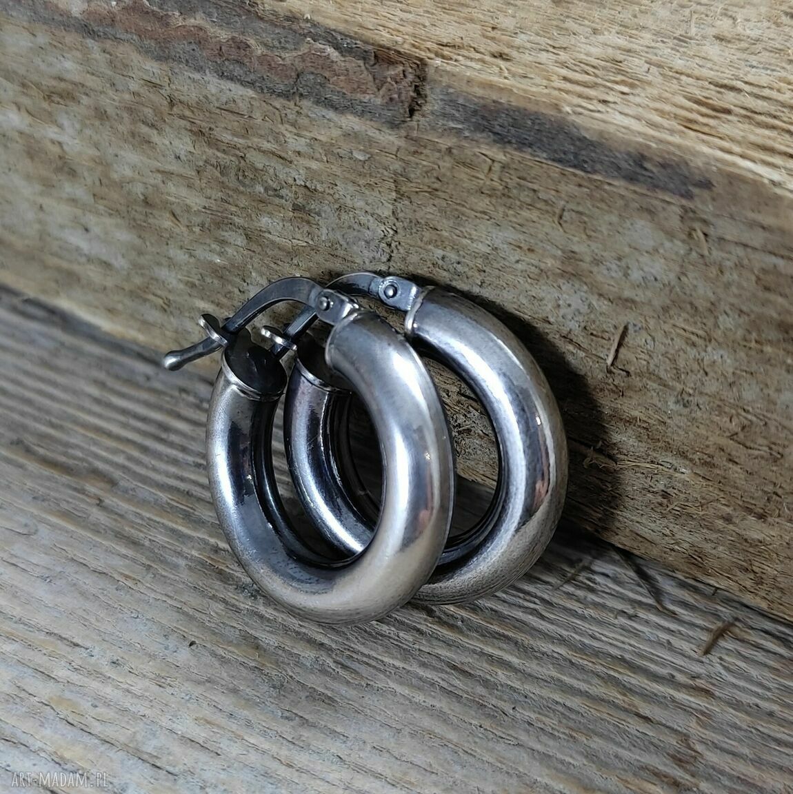 Kolczyki - koła ze srebra 925 oksydowanego (1,8 cm) - Irart