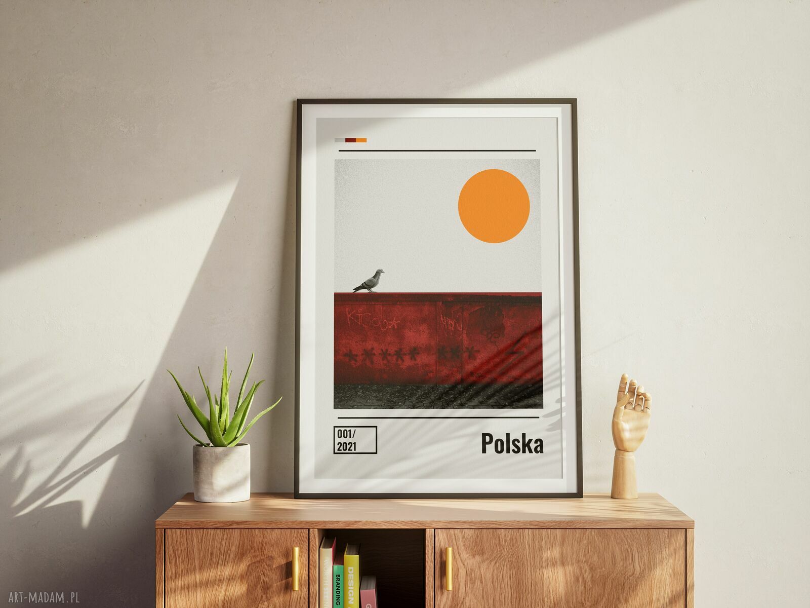 Plakat Polska - minimalistyczny kolaż 50x70 cm z przesłaniem wolności i nadziei