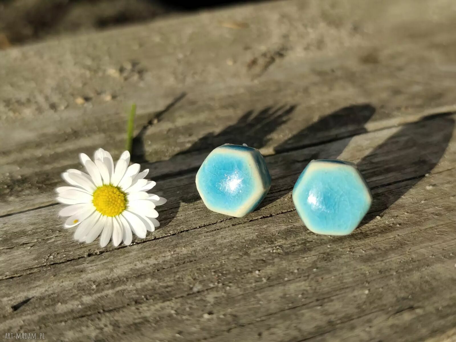 Turkusowe kolczyki ceramiczne handmade na co dzień