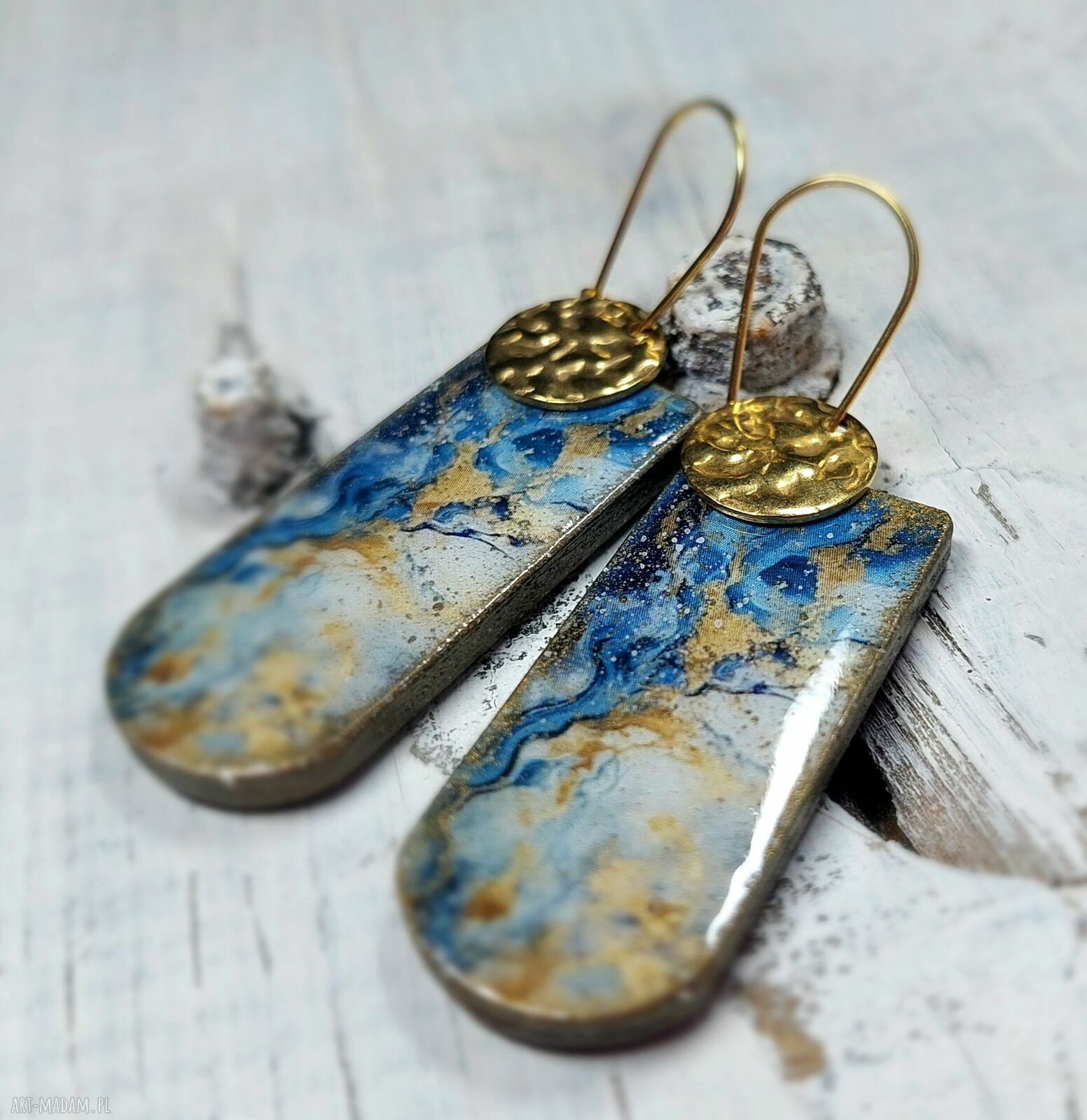 Kolczyki decoupage Akwarela - wiszące z żywicą i ze stali chirurgicznej